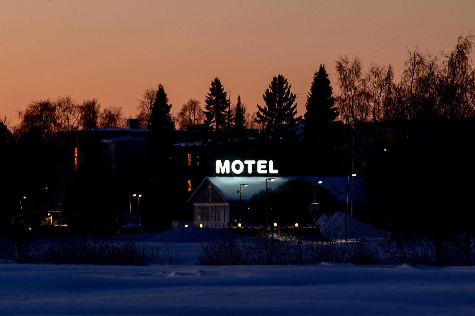 River Motel - Selfservice Check In - Book A Room, Make Payment, Get Pincode To The Room Haparanda  Exterior photo