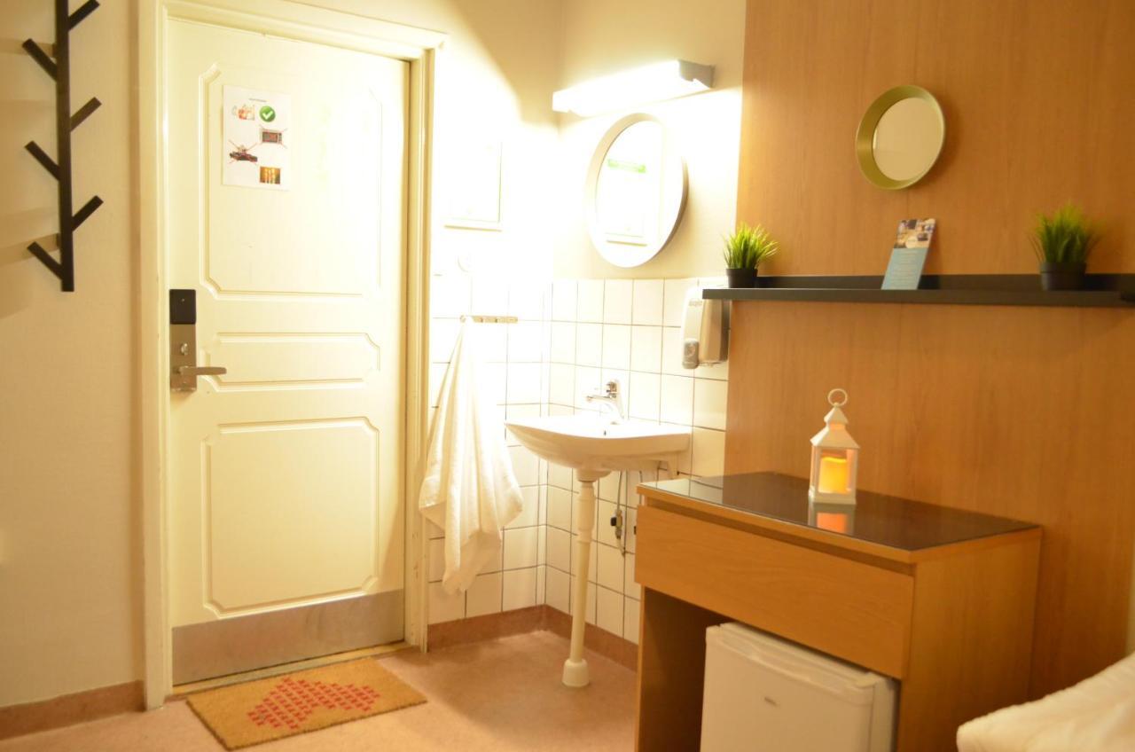 River Motel - Selfservice Check In - Book A Room, Make Payment, Get Pincode To The Room Haparanda  Exterior photo