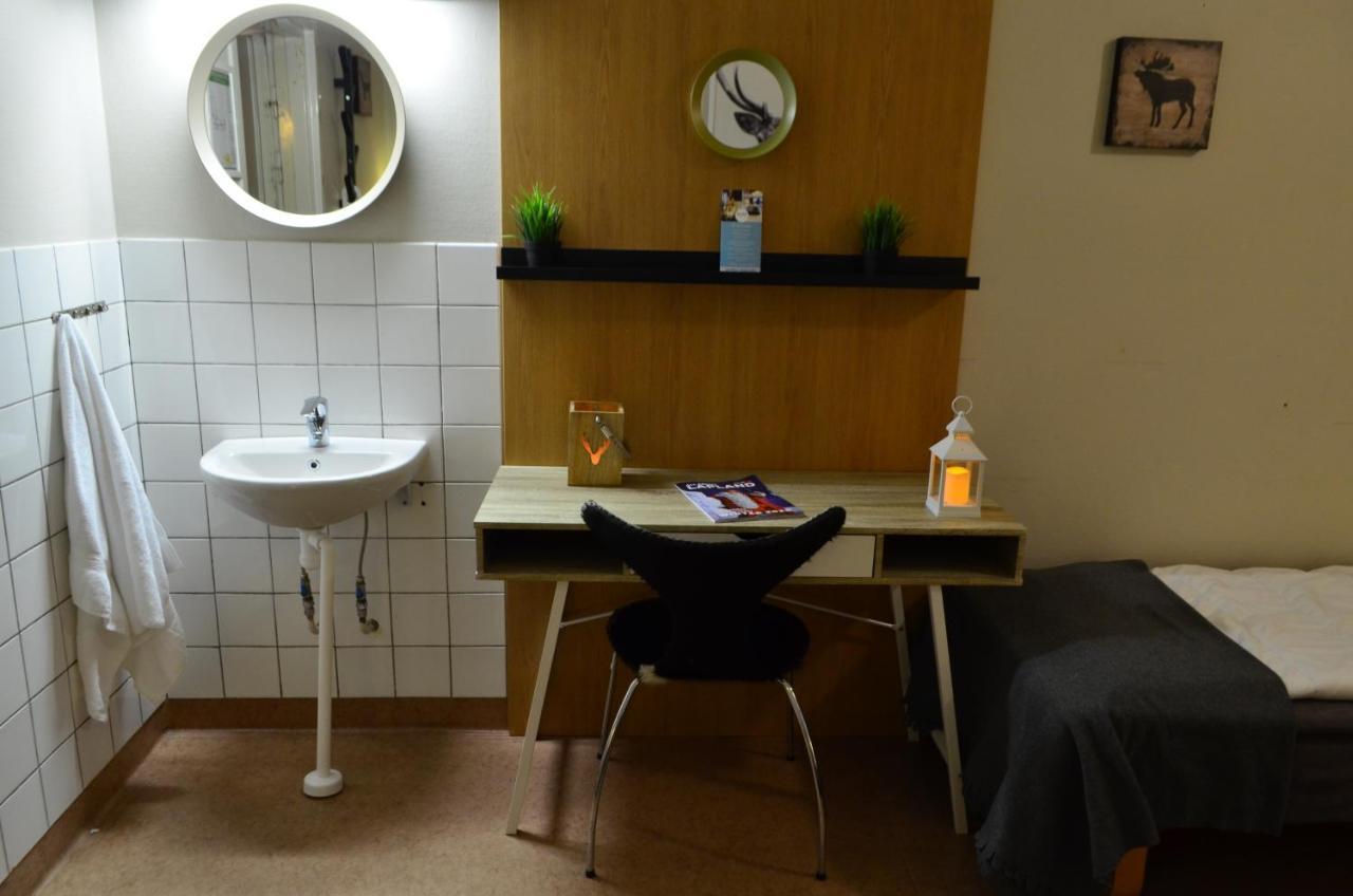 River Motel - Selfservice Check In - Book A Room, Make Payment, Get Pincode To The Room Haparanda  Exterior photo